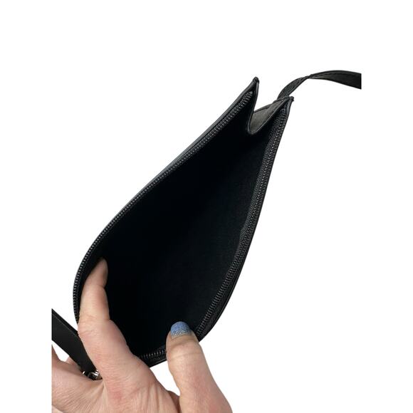 Calvin Klein Black Leather Wallet Bag Pouch Wristlet - Picture 3 of 6